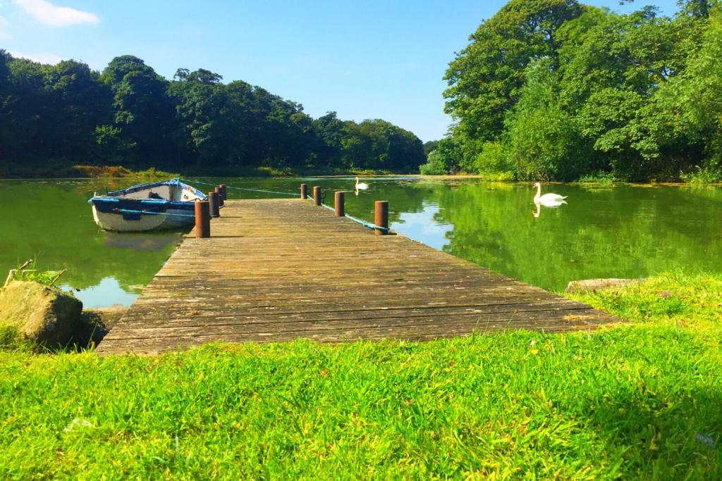 The Lodge By The Lake, Dunbar Exteriér fotografie